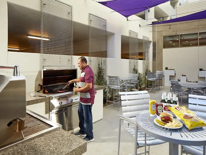 Residence Inn By Marriott At Anaheim Resort/Convention Center מלון