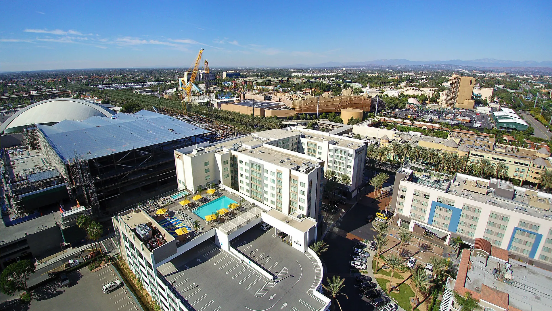 Residence Inn By Marriott At Anaheim Resort/Convention Center מלון